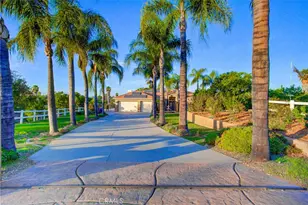 18120 Gentian Ave, Riverside, CA 92508 - Photo 5