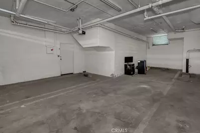 1733 Armacost, Los Angeles, CA 90025 - Photo 23