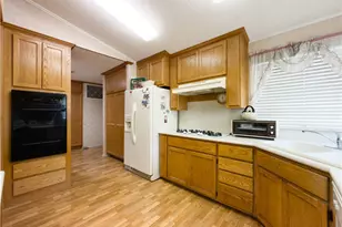 9465 Sharon Way, Calimesa, CA 92320 - Photo 37