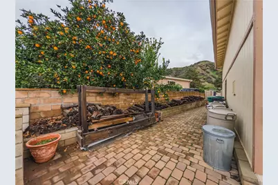 9465 Sharon Way, Calimesa, CA 92320 - Photo 33
