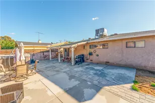 152 E Rosewood, Rialto, CA 92376 - Photo 25