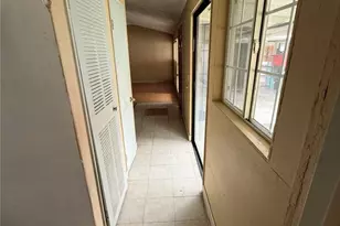 1627 Club Dr, Pomona, CA 91768 - Photo 7