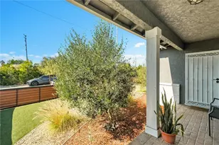 6104 6104 S La Cienega, Ladera Heights, CA 90056 - Photo 9