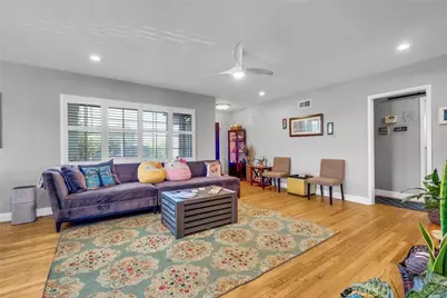 6104 6104 S La Cienega, Ladera Heights, CA 90056 - Photo 13