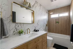 584 N Plymouth, Los Angeles, CA 90004 - Photo 29