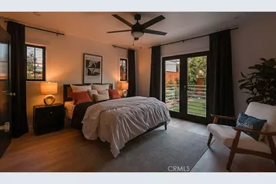 584 N Plymouth, Los Angeles, CA 90004 - Photo 37