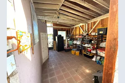 9715 Grandee, Los Angeles, CA 90002 - Photo 21