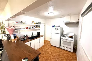 9715 Grandee, Los Angeles, CA 90002 - Photo 19