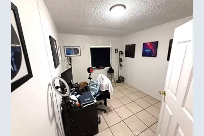 9715 Grandee, Los Angeles, CA 90002 - Photo 17