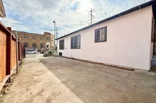 2411 Griffith Ave, Los Angeles, CA 90011 - Photo 33