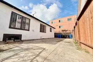 2411 Griffith Ave, Los Angeles, CA 90011 - Photo 33