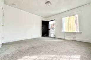 2411 Griffith Ave, Los Angeles, CA 90011 - Photo 27