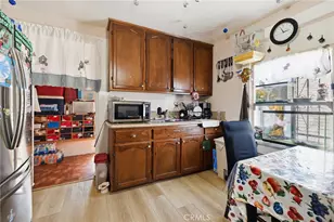 924 Euclid, Los Angeles, CA 90023 - Photo 13