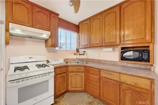 13339 Crocker, Los Angeles, CA 90061 - Photo 11