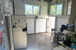 3008 W 30th St, Los Angeles, CA 90018 - Photo 29