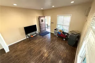 3008 W 30th St, Los Angeles, CA 90018 - Photo 9