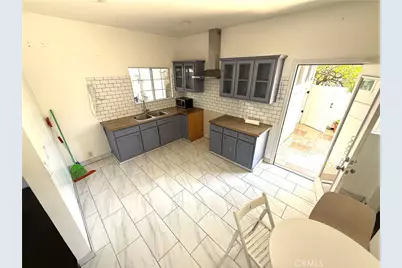 3008 W 30th Street, Los Angeles, CA 90018 - Photo 21