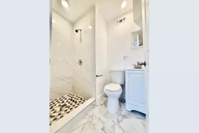1430 Pennsylvania Avenue, Los Angeles, CA 90033 - Photo 15