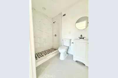 1430 Pennsylvania Avenue, Los Angeles, CA 90033 - Photo 17
