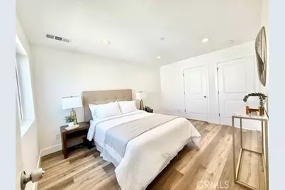 1430 Pennsylvania Avenue, Los Angeles, CA 90033 - Photo 27