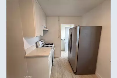 2537 Elsinore St, Los Angeles, CA 90026 - Photo 9