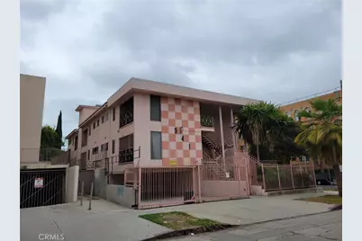 941 S Gramercy Place, Los Angeles, CA 90019 - Photo 1