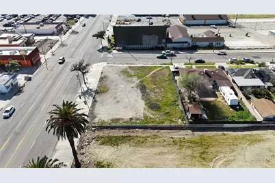 9098 Sierra, Fontana, CA 92335 - Photo 7