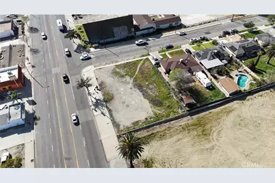 9098 Sierra, Fontana, CA 92335 - Photo 5