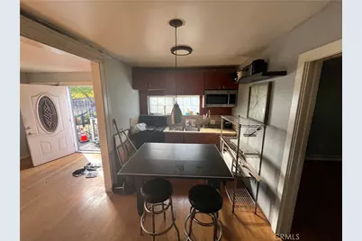 1361 W Vernon Avenue, Los Angeles, CA 90037 - Photo 5
