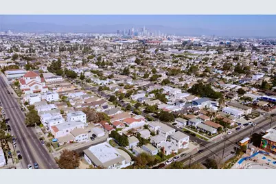 1361 W Vernon Avenue, Los Angeles, CA 90037 - Photo 21