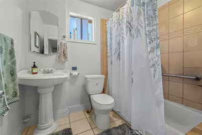 2304 Glover, Los Angeles, CA 90031 - Photo 17