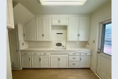 111 W Mountain #2, Glendale, CA 91207 - Photo 3