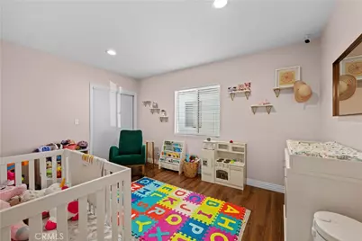 5979 Hereford, Los Angeles, CA 90022 - Photo 39