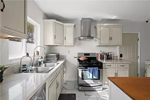 5979 Hereford, Los Angeles, CA 90022 - Photo 29