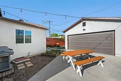 5979 Hereford, Los Angeles, CA 90022 - Photo 9