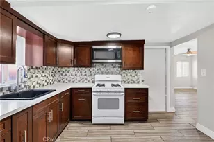 806 W Spruce St, Compton, CA 90220 - Photo 9