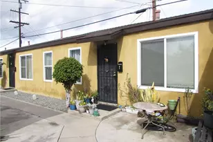 5115 Loma Vista, Maywood, CA 90270 - Photo 1