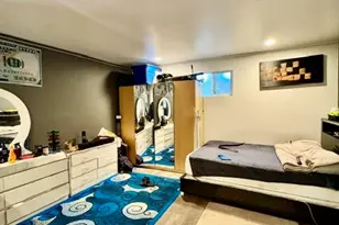 1199 W 38th St, Los Angeles, CA 90037 - Photo 3