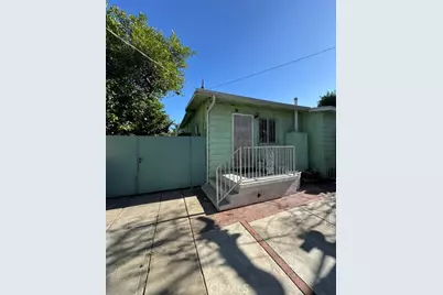1199 W 38th Street, Los Angeles, CA 90037 - Photo 7