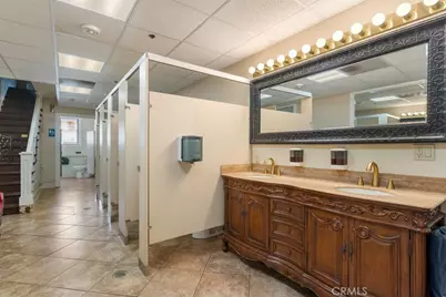 917 W Whittier, Montebello, CA 90640 - Photo 27