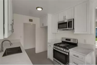 10202 Mina Avenue, Whittier, CA 90605 - Photo 11