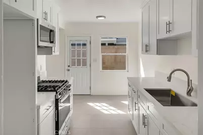 10202 Mina Avenue, Whittier, CA 90605 - Photo 15