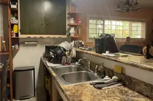 25 E Plymouth, Long Beach, CA 90805 - Photo 3