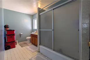 2956 W 15th, Los Angeles, CA 90006 - Photo 21