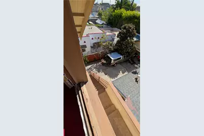 2956 W 15th, Los Angeles, CA 90006 - Photo 37