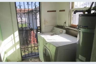 315 W Cedar, Compton, CA 90220 - Photo 9