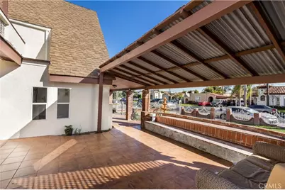 2651 Flower Street, Huntington Park, CA 90255 - Photo 3