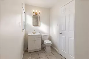 2651 Flower St, Huntington Park, CA 90255 - Photo 27