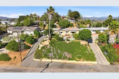 1276 Oasis, Escondido, CA 92026 - Photo 9