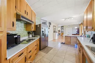 1276 Oasis, Escondido, CA 92026 - Photo 25